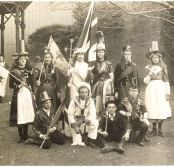 Children celebrating Federation, Melbourne 1901