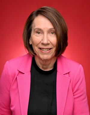 Portrait of Senator the Hon Sue Lines